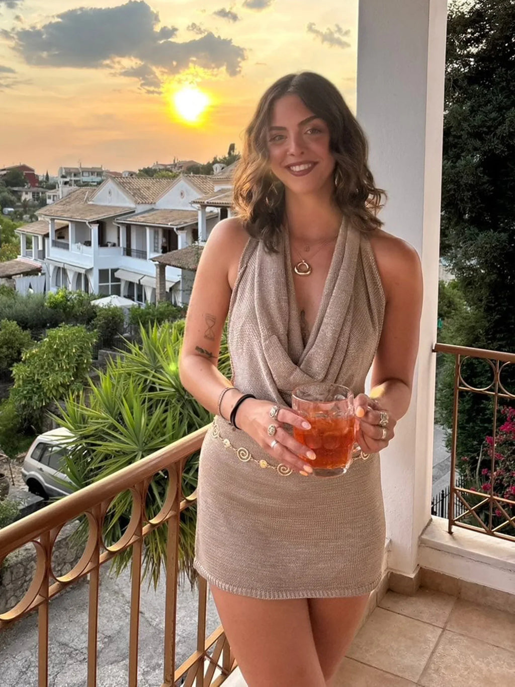 Luisa - Vestido Mini de Playa con Escote en V Espalda Descubierta