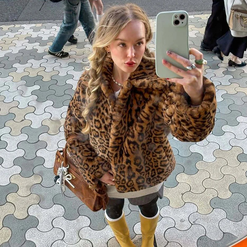 Lorena - Abrigo Faux Fur Plush Estilo Fluffy Otoño Invierno Mujer